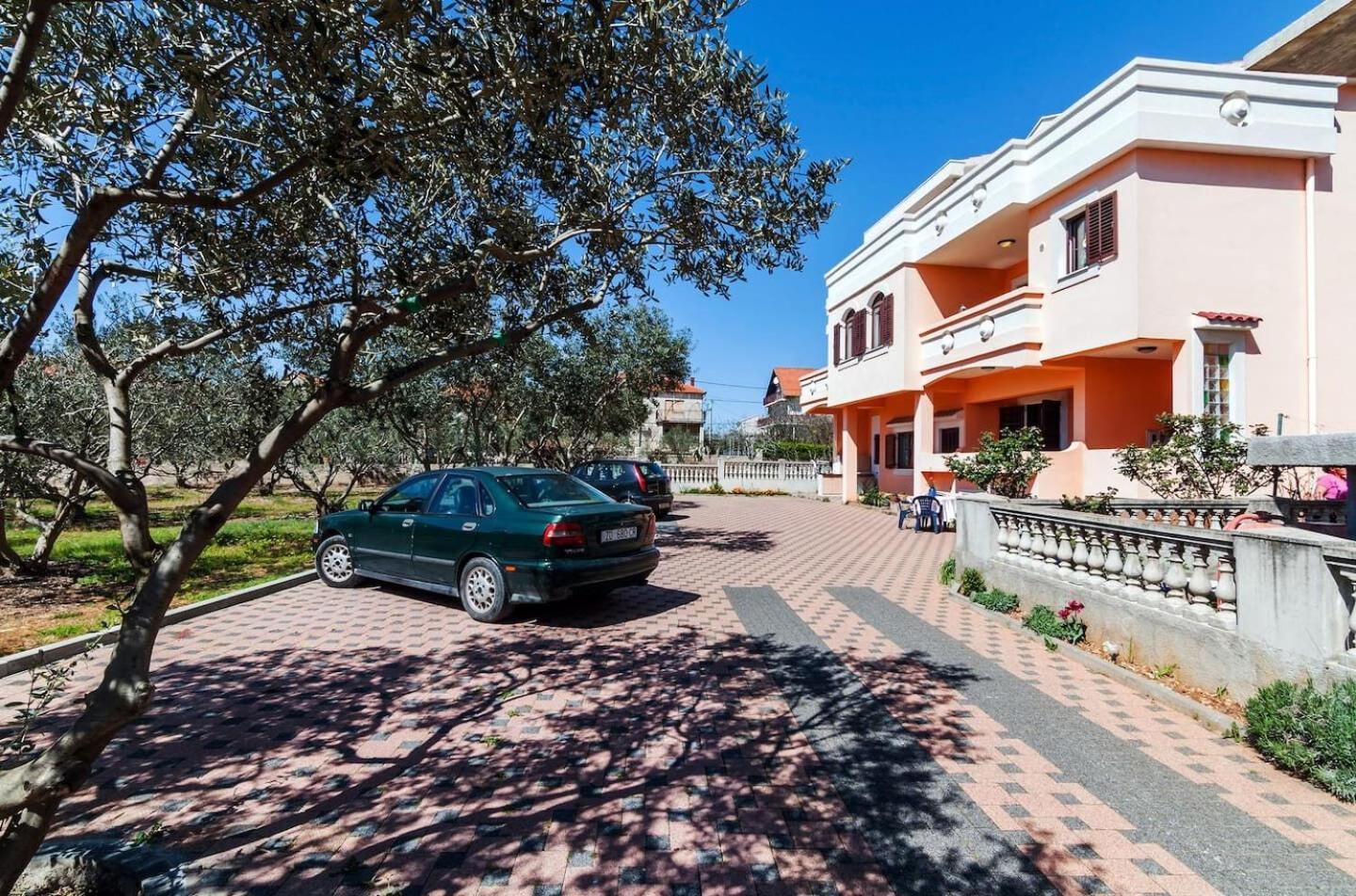 Apartments Brane - Free Parking Zadar Ngoại thất bức ảnh